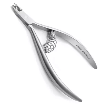 SILVER STAR Кусачки для кутикулы с ручной заточкой, 4 мм