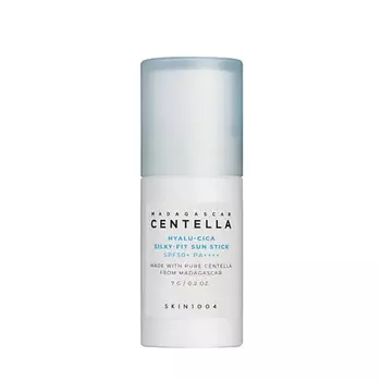 SKIN1004 Солнцезащитный стик Madagascar Сentella Hyalu-Cica Silky-Fit Sun Stick SPF50+