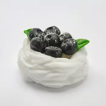 SKUINA Мыло ручной работы десерт Павловой с голубикой 80.0