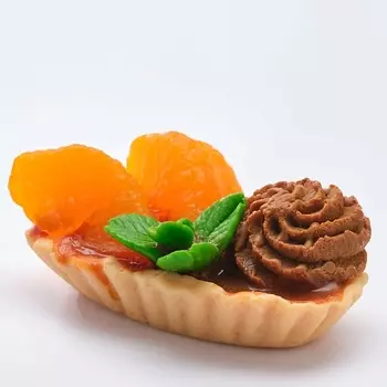 SKUINA Мыло ручной работы Овальная тарталетка с мандаринами в шоколаде 100.0