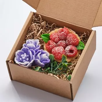 SKUINA Мыло ручной работы Пирожное и тюльпаны 100.0