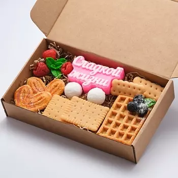 SKUINA Мыло ручной работы Сладкой жизни с венской вафлей и печеньем 310.0