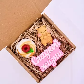 SKUINA Мыло ручной работы зайчик и малина 100.0