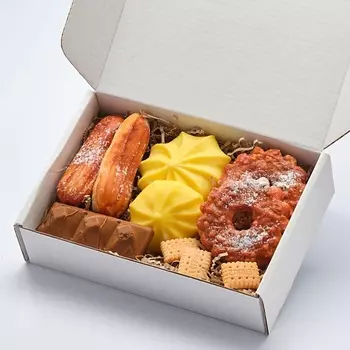 SKUINA Мыло ручной работы Зефир, печенье и конфеты 220.0