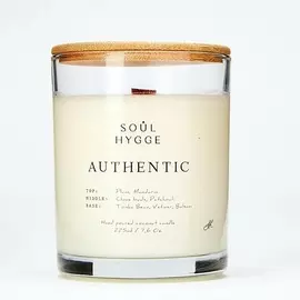 SOUL HYGGE Ароматическая свеча AUTHENTIC с деревянным фитилем