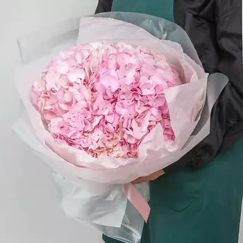 STUDIO FLORISTIC Букет из Гортензий «Зайчик»