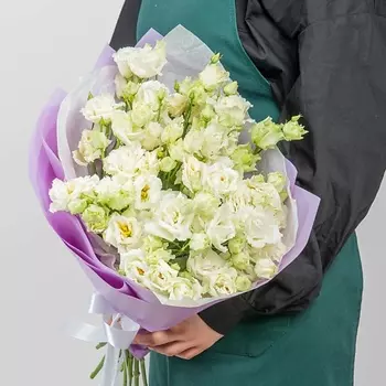 STUDIO FLORISTIC Букет из Эустомы «Элегия чувств»