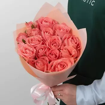 STUDIO FLORISTIC Букет Роз Кения 15 шт «Дыхание зари»