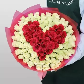 STUDIO FLORISTIC Букет Роз Кения «Цветочное признание»