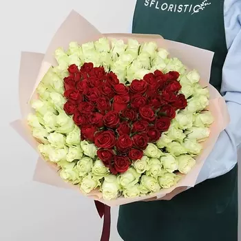 STUDIO FLORISTIC Букет Роз Кения «Яркое чувство»