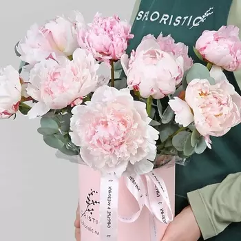 STUDIO FLORISTIC Композиция из Пионов «Искры счастья»