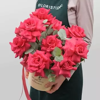 STUDIO FLORISTIC Композиция из Роз «Романтика»