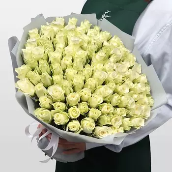 STUDIO FLORISTIC Роза Кения белая-4 101шт 40 см