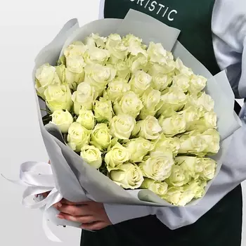 STUDIO FLORISTIC Роза Кения белая 51шт 40 см