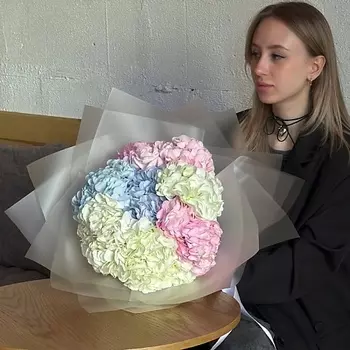 СТУДИЯ ФЛОРИСТИКИ NEZABUDKA Букет "Зефирное облоко"