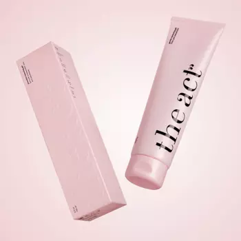 THE ACT Мягкий очищающий гель для умывания молодой кожи