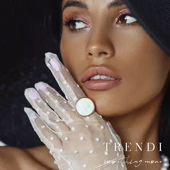 TRENDI Кольцо медальон белый под золото