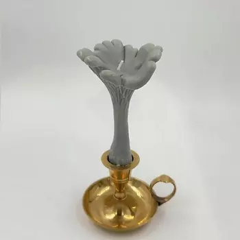 UNIFICATION LOVE Свеча "Гриб Лисичка" серого цвета 1.0