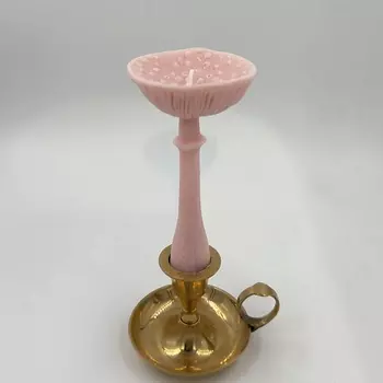 UNIFICATION LOVE Свеча "Гриб Мухомор перезрелый" нежно-розового цвета 1.0