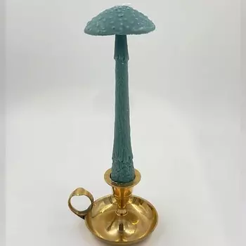 UNIFICATION LOVE Свеча "Гриб Мухомор" сизого цвета 1.0