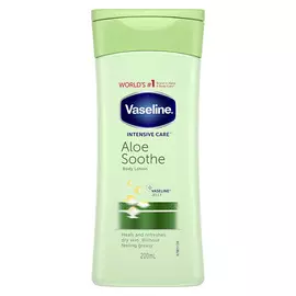 VASELINE Лосьон для тела Свежесть Алое