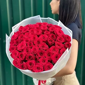 VELORI FLOWERS Букет классических роз