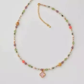 VELTOM Бусы из цветных камней с клевером