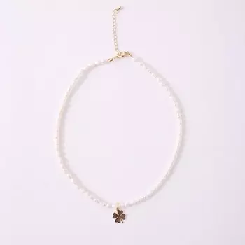 VELTOM Чокер жемчужный с клевером