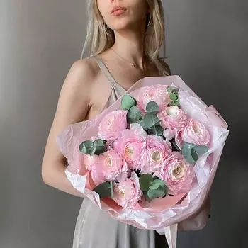 VERESK Букет из розовых ранункулюсов