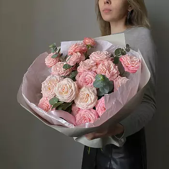 VERESK Букет с садовыми кустовыми розами. Veresk 138