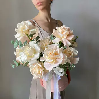 VERESK Французские розы цвета Шампань в коробке. Veresk 429