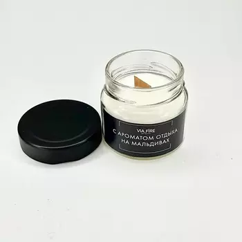 VIA.FIRE Свеча ароматическая с ароматом отдыха на мальдивах