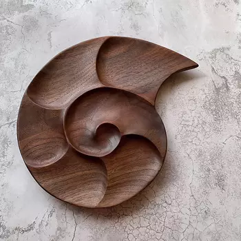 VICTORIA'S WOODS Блюдо из цельного дерева Nature Shell 1