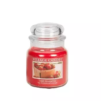 VILLAGE CANDLE Ароматическая свеча "Fresh Strawberries", средняя