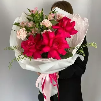 VLSHBN FLOWERS STATE Авторский букет с французской розой , альстромерией , гвоздикой