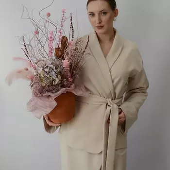 VLSHBN FLOWERS STATE Композиция из сухоцветов с гортензией