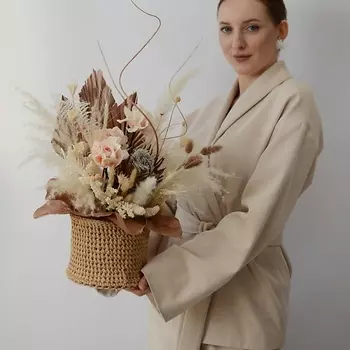 VLSHBN FLOWERS STATE Композиция из сухоцветов со стабилизированной розой