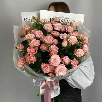 VLSHBN FLOWERS STATE Монобукет из 11 пионовидных кустовых роз