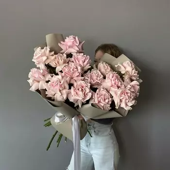 VLSHBN FLOWERS STATE Монобукет из французских роз