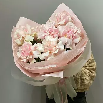 VLSHBN FLOWERS STATE Монобукет из нежных французских роз Пинк Мондиаль