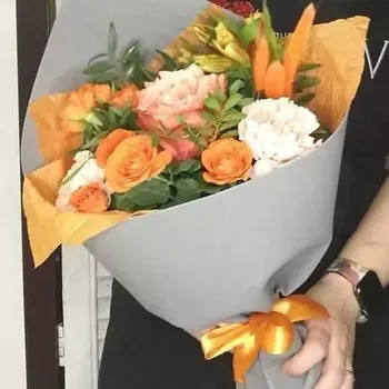 VORNIKOV BOUQUETS Букет Летняя ночь