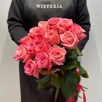 WISTERIA Букет 15 розовых роз