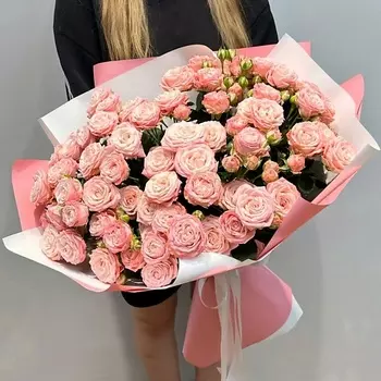 WISTERIA Букет 15 веток кустовая роза