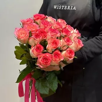 WISTERIA Букет 21 роза Джумилия