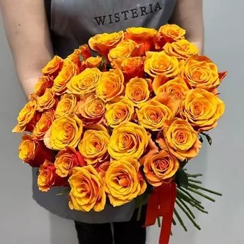 WISTERIA Букет 35 желто-красных роз