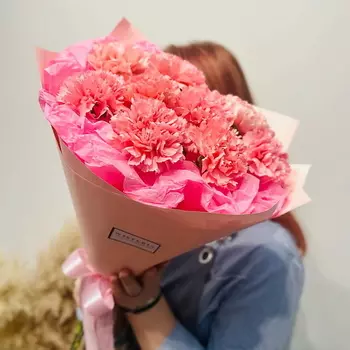 WISTERIA Букет из 9 нежно-розовых диантусов "Розовое вдохновение"