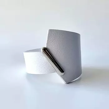 XENIA DUKOVA Кожаный красный браслет