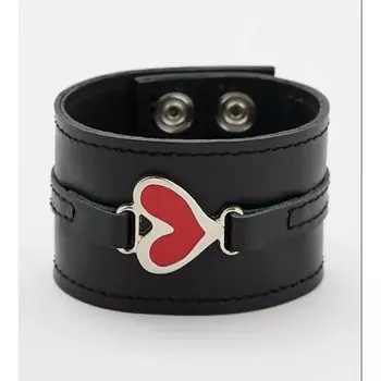 XENIA DUKOVA Широкий кожаный браслет с сердцем