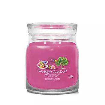 YANKEE CANDLE Ароматическая свеча Art In the Park