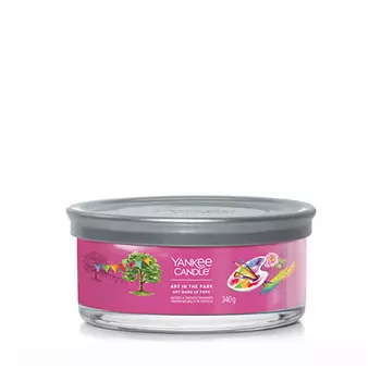 YANKEE CANDLE Ароматическая свеча Art In the Park